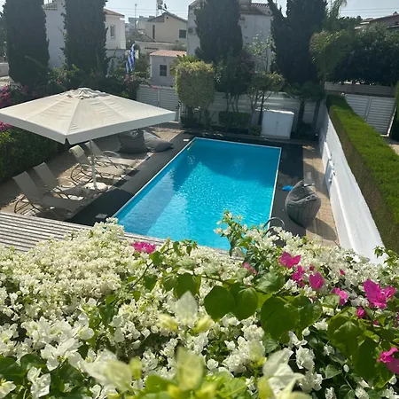 Holiday home Ithakis